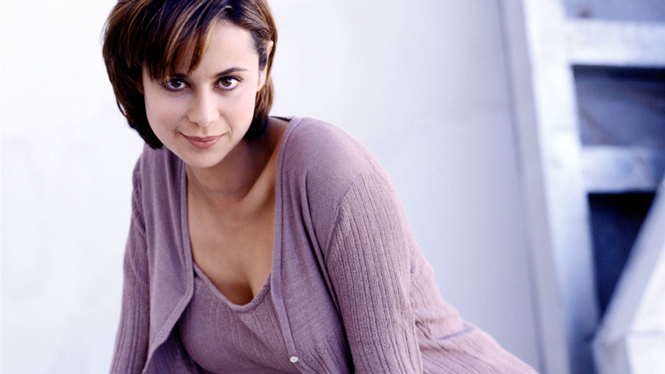 Catherine Bell #010 - 1366x768 Wallpapers Pictures Photos Images