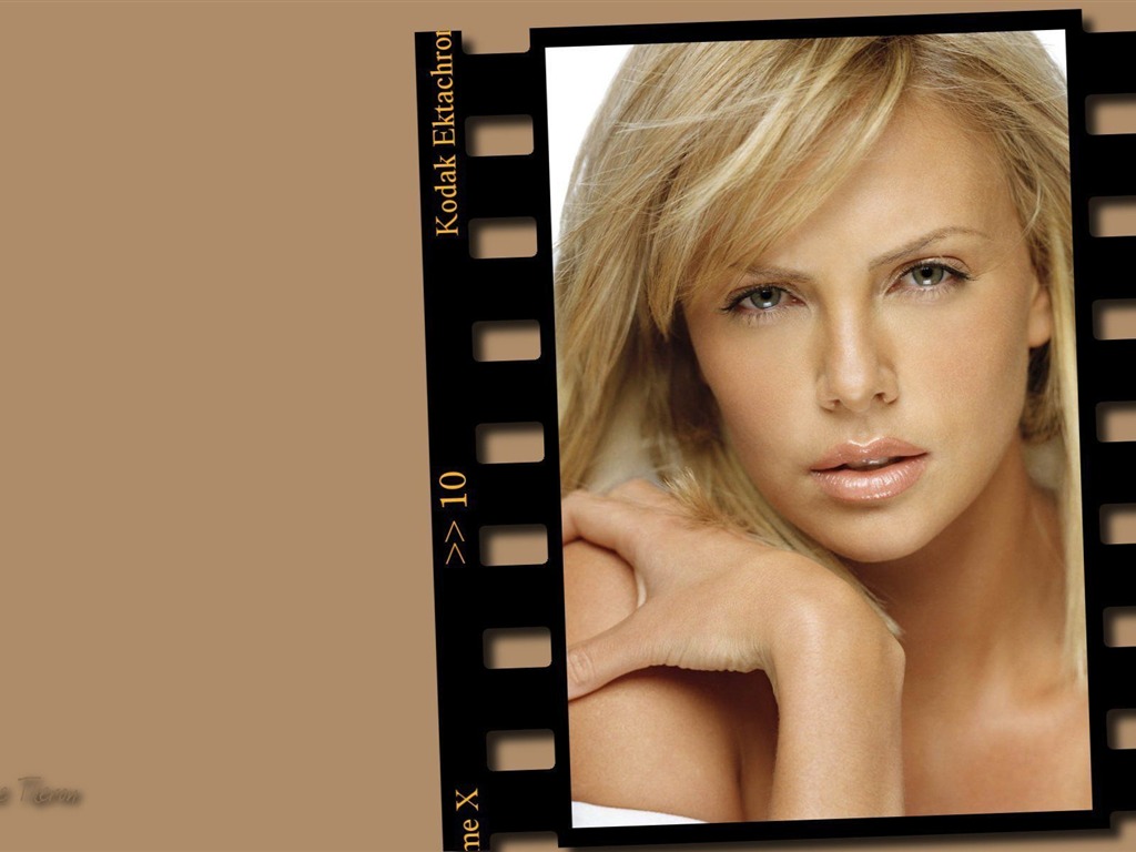 Charlize Theron #083 - 1024x768 Wallpapers Pictures Photos Images