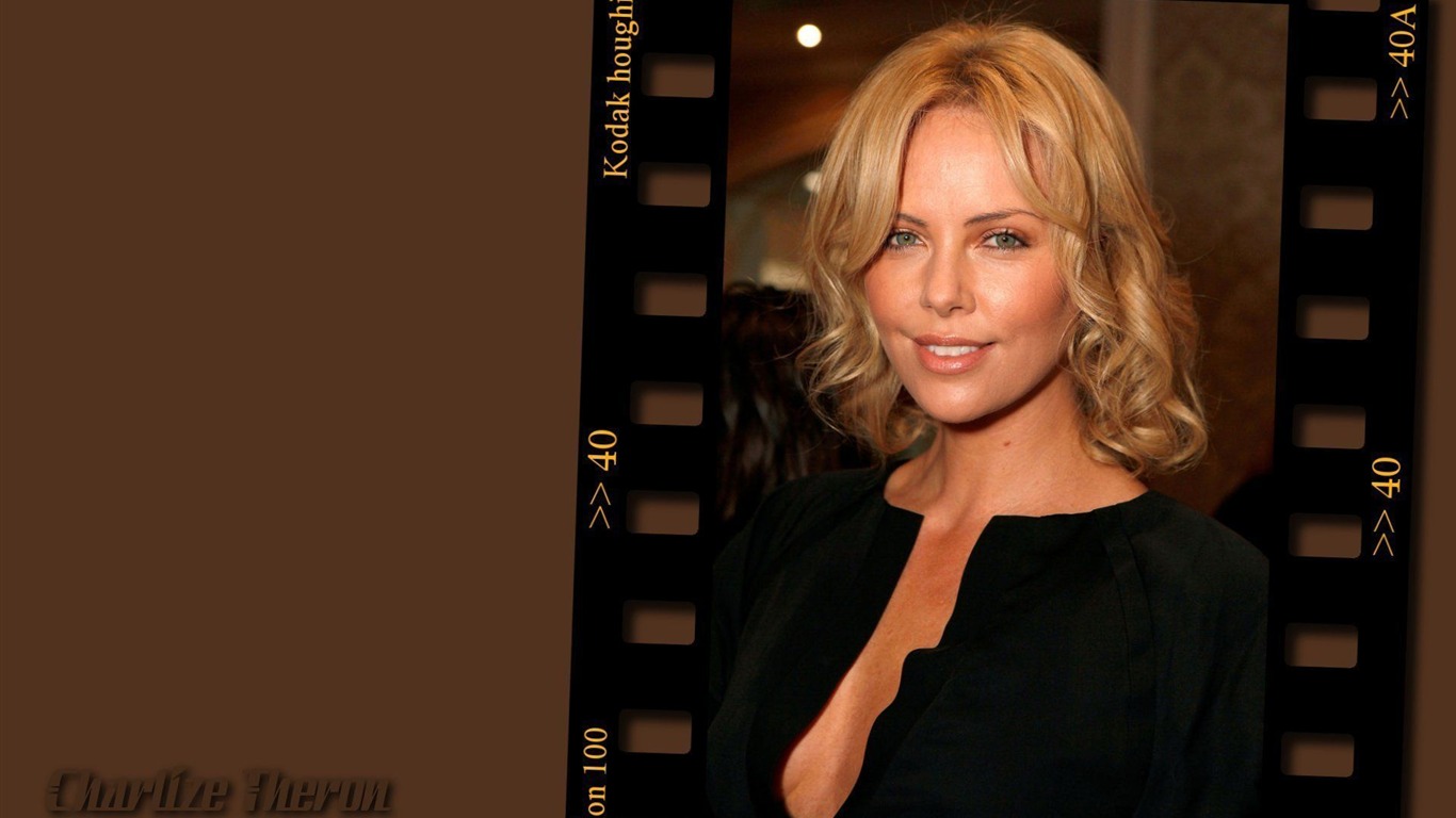 Charlize Theron #080 - 1366x768 Wallpapers Pictures Photos Images