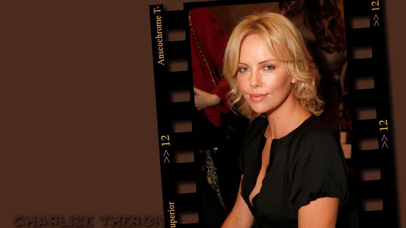 Charlize Theron #081 - 1366x768 Wallpapers Pictures Photos Images