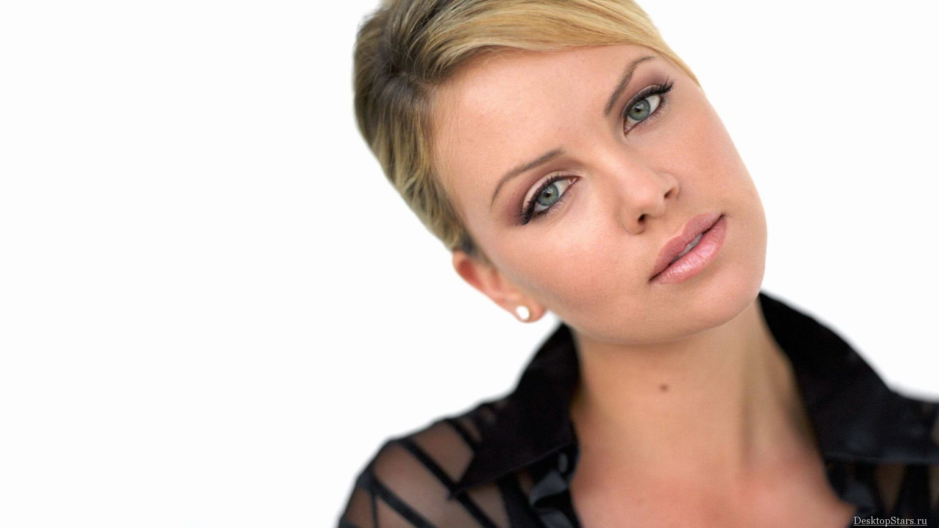 Charlize Theron #005 - 1920x1080 Wallpapers Pictures Photos Images