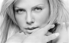 Charlize Theron #033 Wallpapers Pictures Photos Images