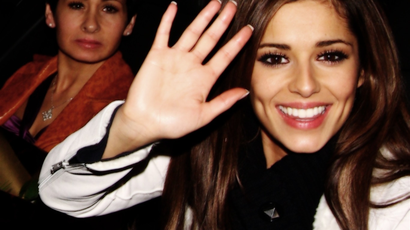 Cheryl Cole #007 - 1366x768 Wallpapers Pictures Photos Images
