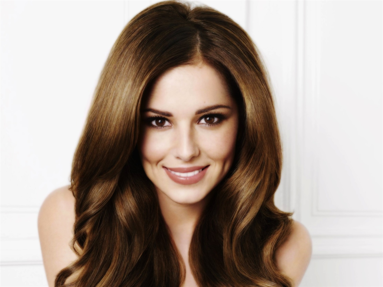 Cheryl Cole #019 - 1600x1200 Wallpapers Pictures Photos Images