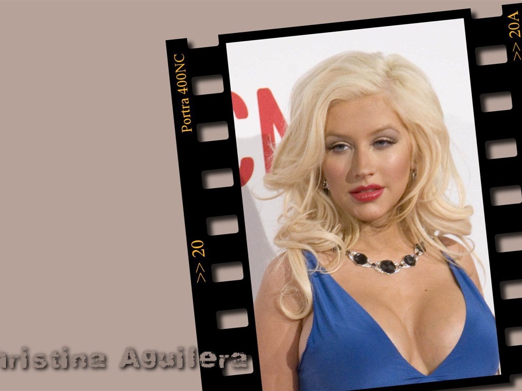 Christina Aguilera #011 - 1024x768 Wallpapers Pictures Photos Images