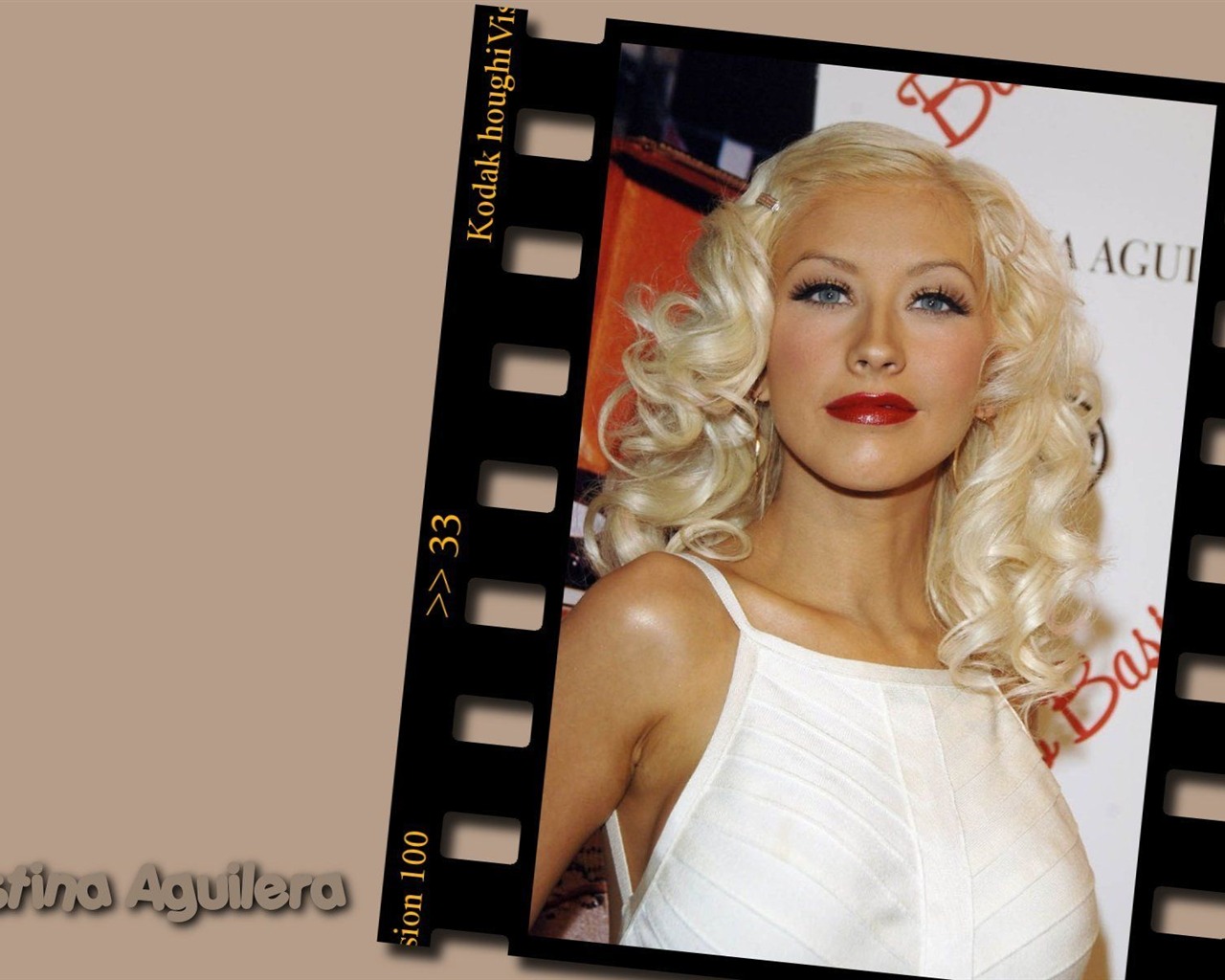 Christina Aguilera #008 - 1280x1024 Wallpapers Pictures Photos Images