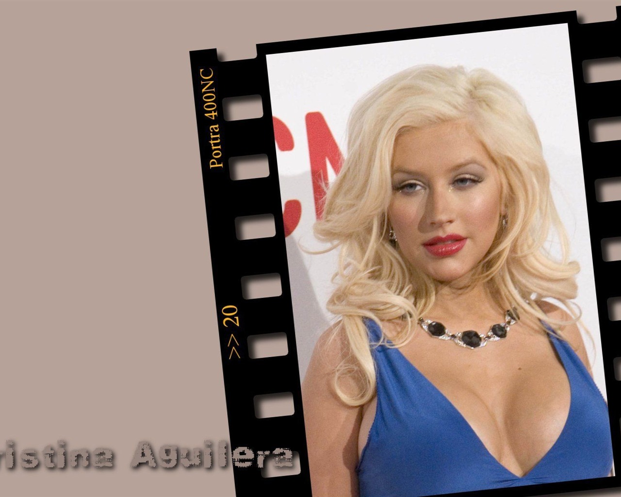 Christina Aguilera #011 - 1280x1024 Wallpapers Pictures Photos Images