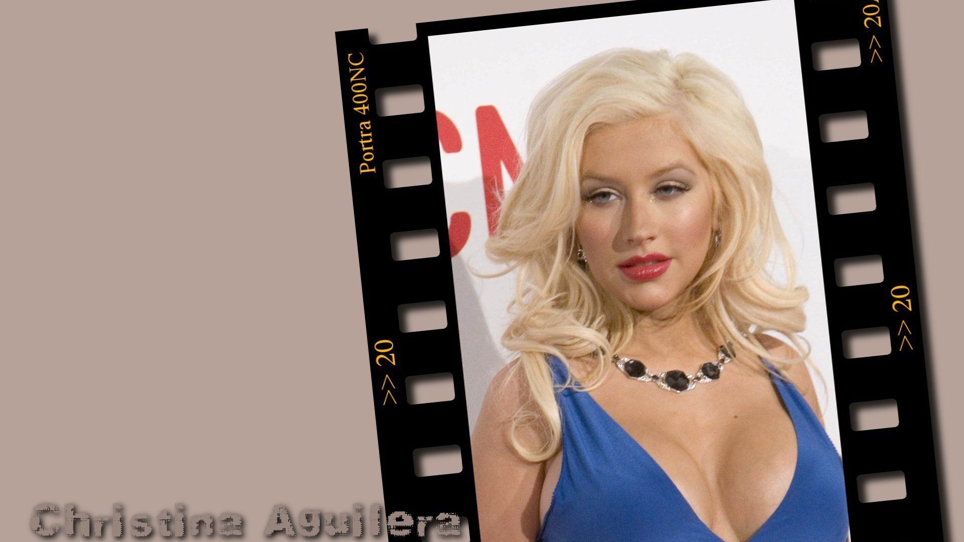 Christina Aguilera #011 - 1920x1080 Wallpapers Pictures Photos Images