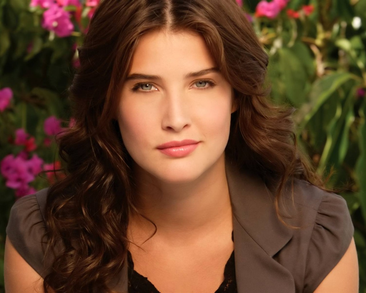 Cobie Smulders #010 - 1280x1024 Wallpapers Pictures Photos Images