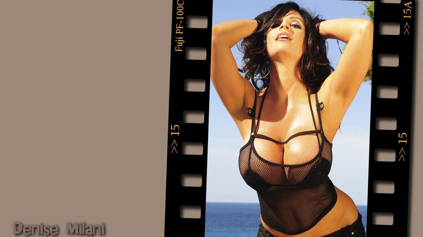 Denise Milani #012 - 1366x768 Wallpapers Pictures Photos Images