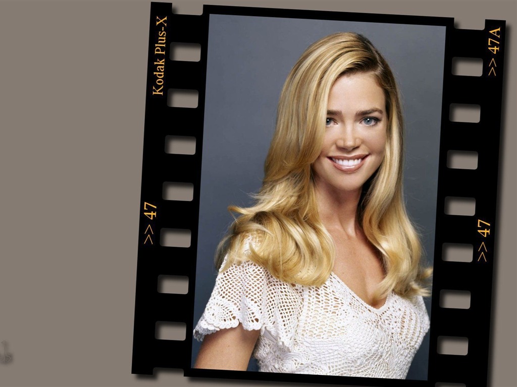 Denise Richards #010 - 1024x768 Wallpapers Pictures Photos Images