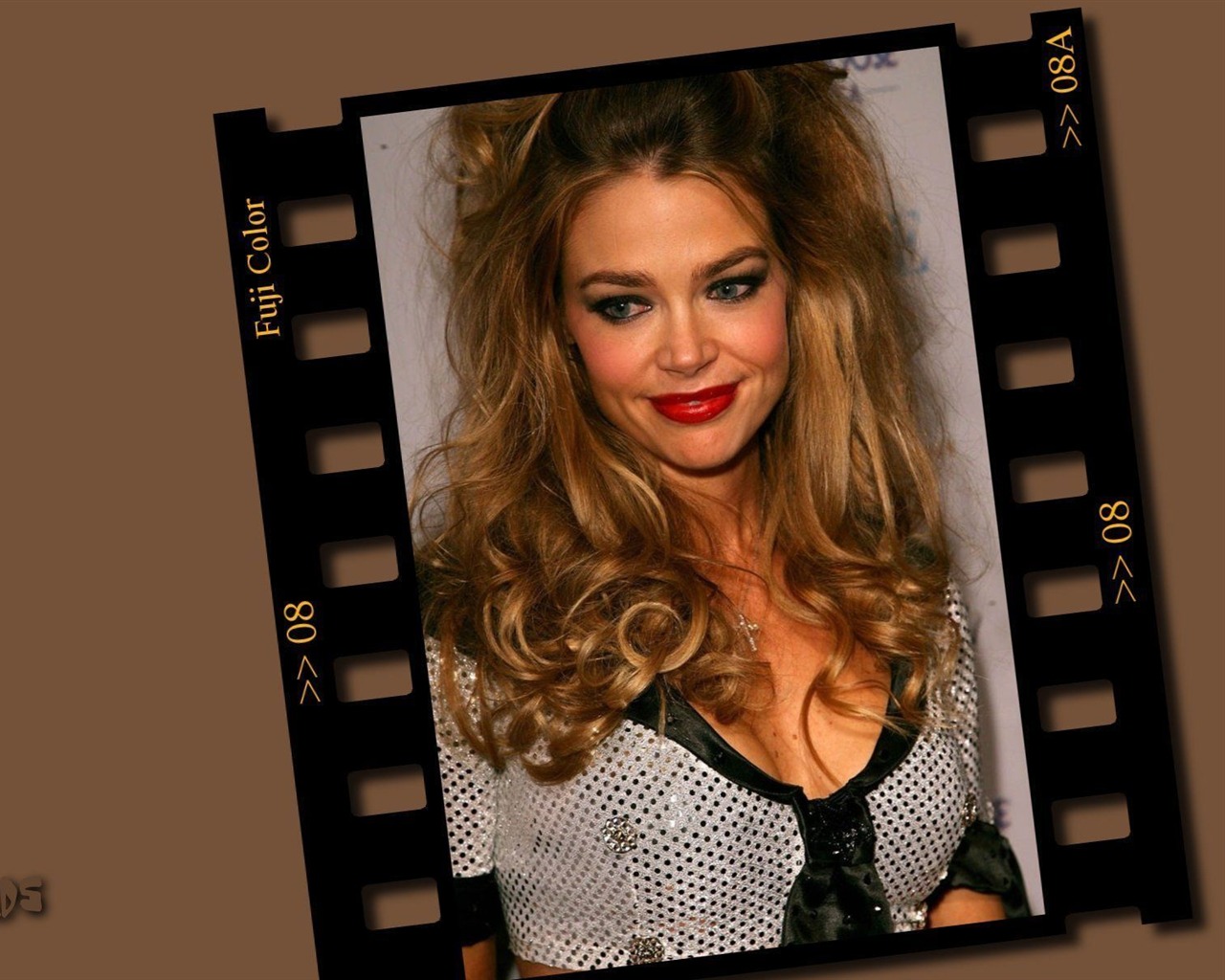 Denise Richards #006 - 1280x1024 Wallpapers Pictures Photos Images