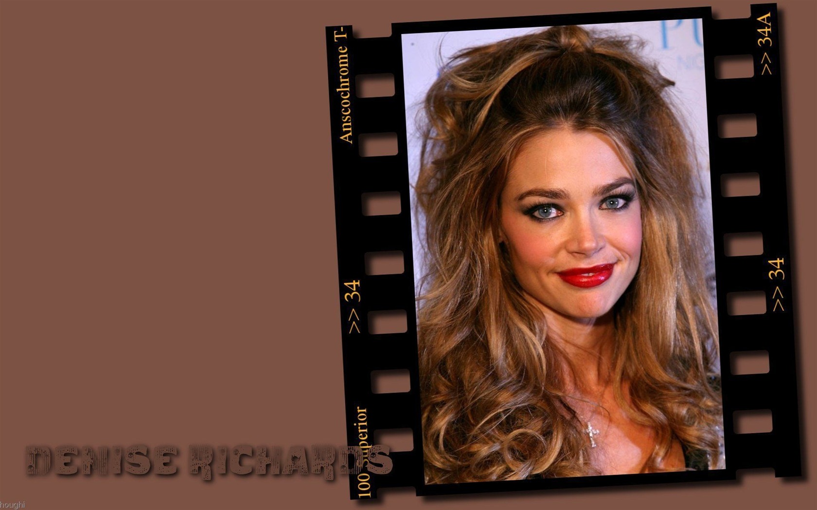 Denise Richards #005 - 1680x1050 Wallpapers Pictures Photos Images
