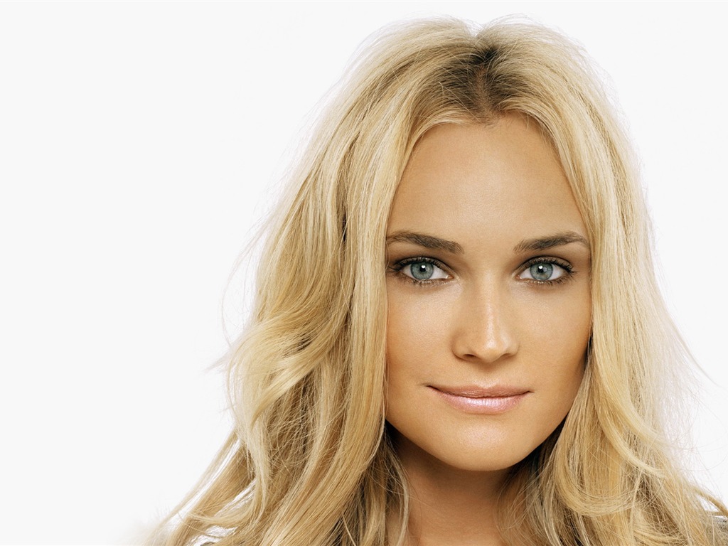 Diane Kruger #002 - 1024x768 Wallpapers Pictures Photos Images