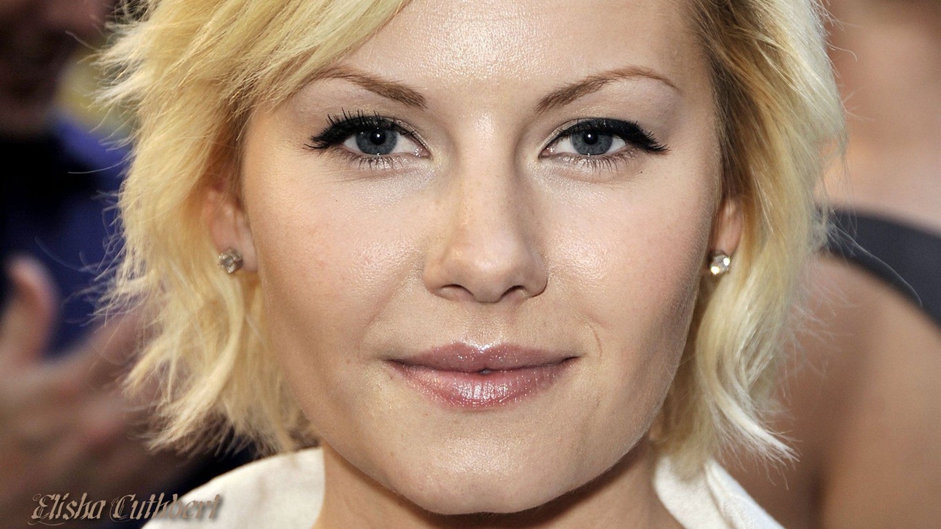 Elisha Cuthbert #005 - 1366x768 Wallpapers Pictures Photos Images