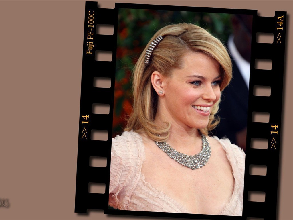 Elizabeth Banks #007 - 1024x768 Wallpapers Pictures Photos Images