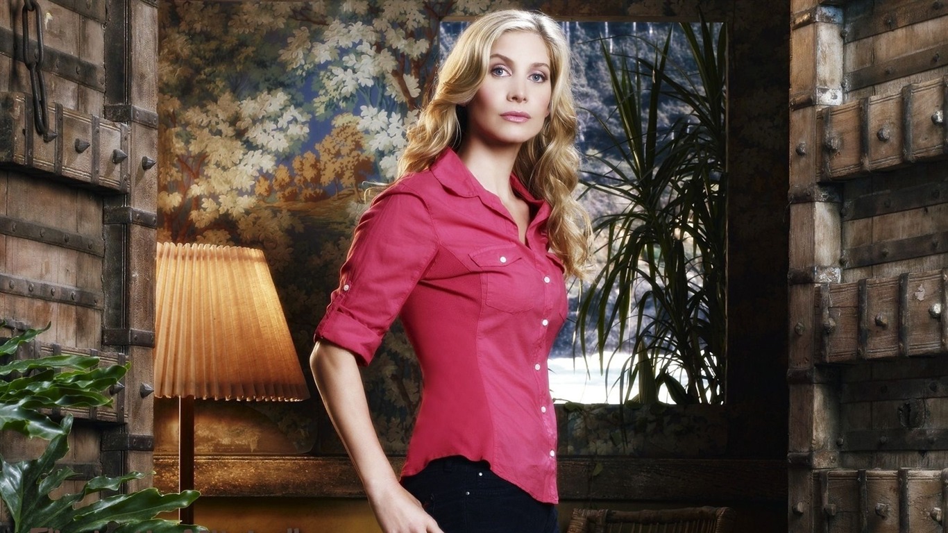 Elizabeth Mitchell #008 - 1366x768 Wallpapers Pictures Photos Images
