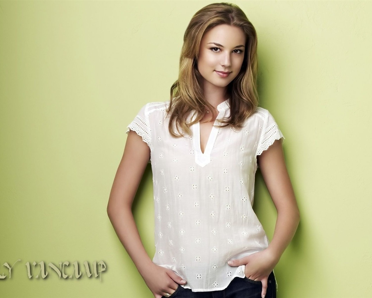 Emily VanCamp #003 - 1280x1024 Wallpapers Pictures Photos Images