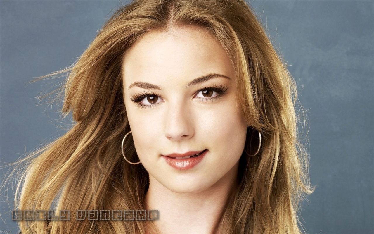 Emily VanCamp #001 - 1280x800 Wallpapers Pictures Photos Images