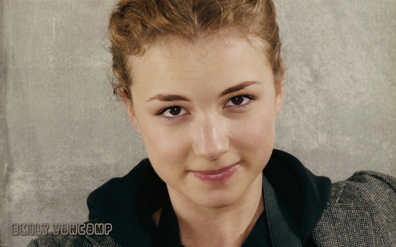 Emily VanCamp #015 - 1280x800 Wallpapers Pictures Photos Images