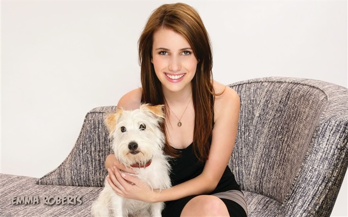 Emma Roberts #008 Wallpapers Pictures Photos Images Backgrounds