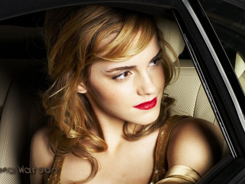 Emma Watson #020 - 1024x768 Wallpapers Pictures Photos Images