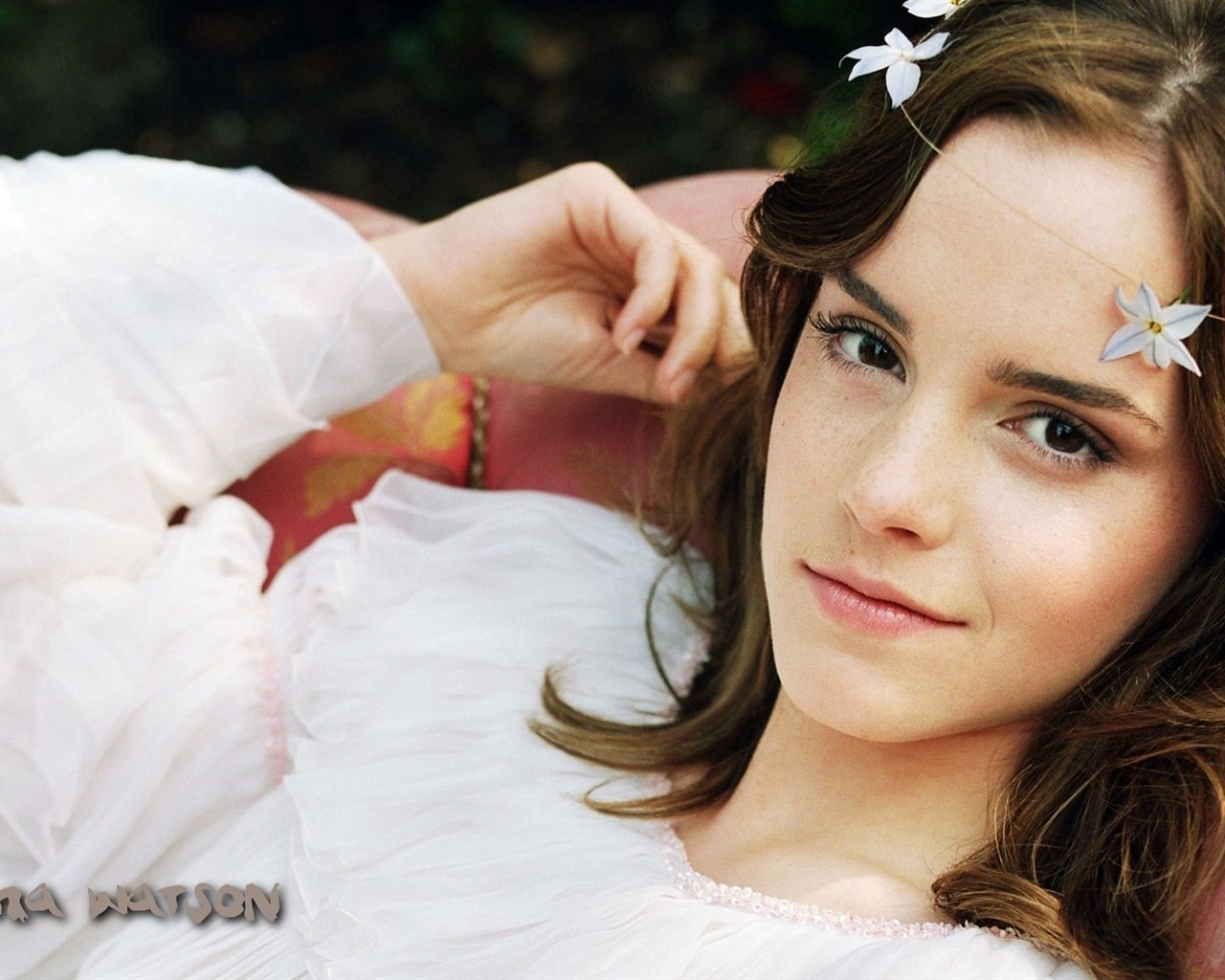 Emma Watson #024 - 1280x1024 Wallpapers Pictures Photos Images