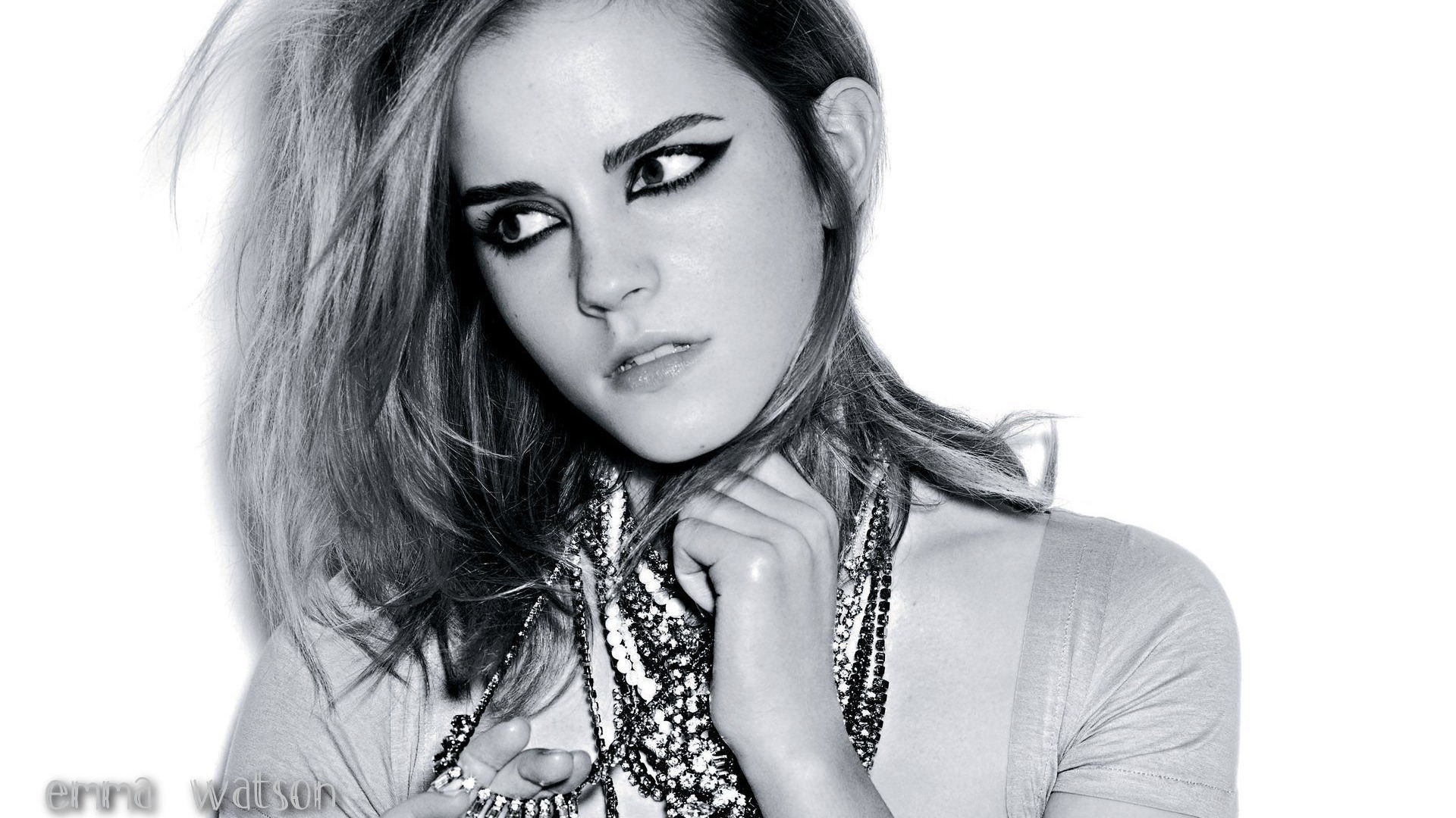 Emma Watson #032 - 1920x1080 Wallpapers Pictures Photos Images