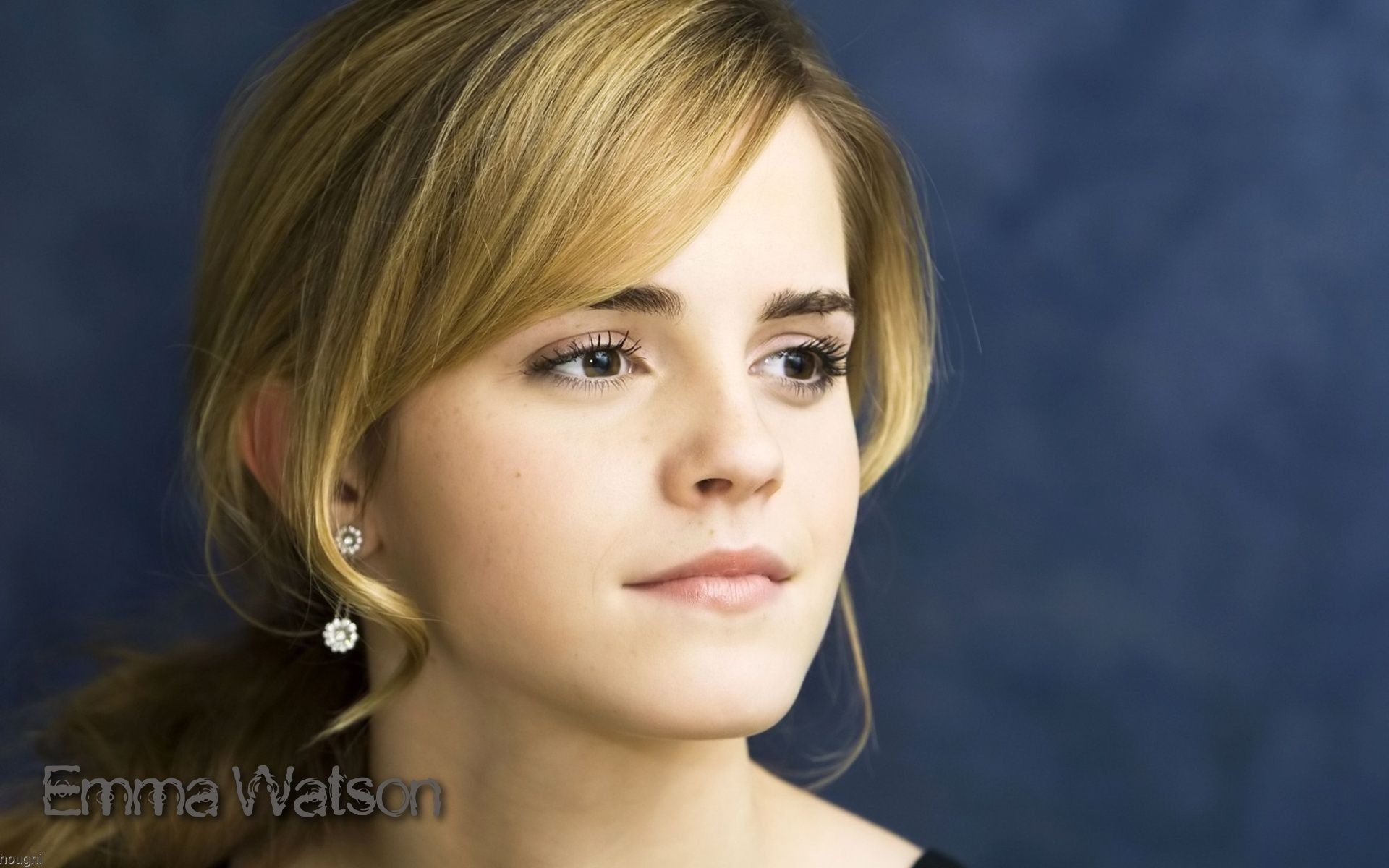 Emma Watson #007 - 1920x1200 Wallpapers Pictures Photos Images