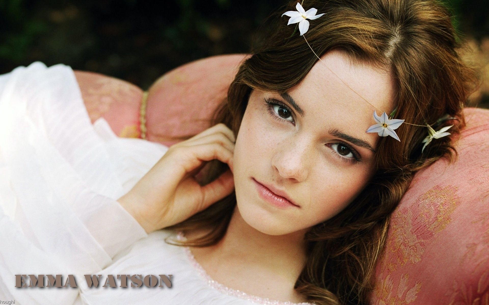 Emma Watson #027 - 1920x1200 Wallpapers Pictures Photos Images