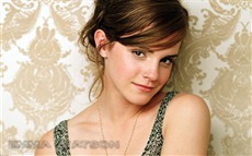 Emma Watson #001 Wallpapers Pictures Photos Images