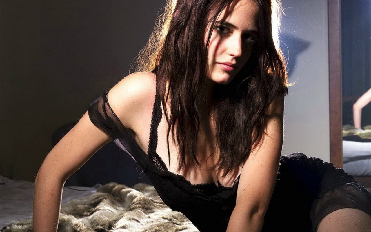 Eva Green #016 - 1280x800 Wallpapers Pictures Photos Images