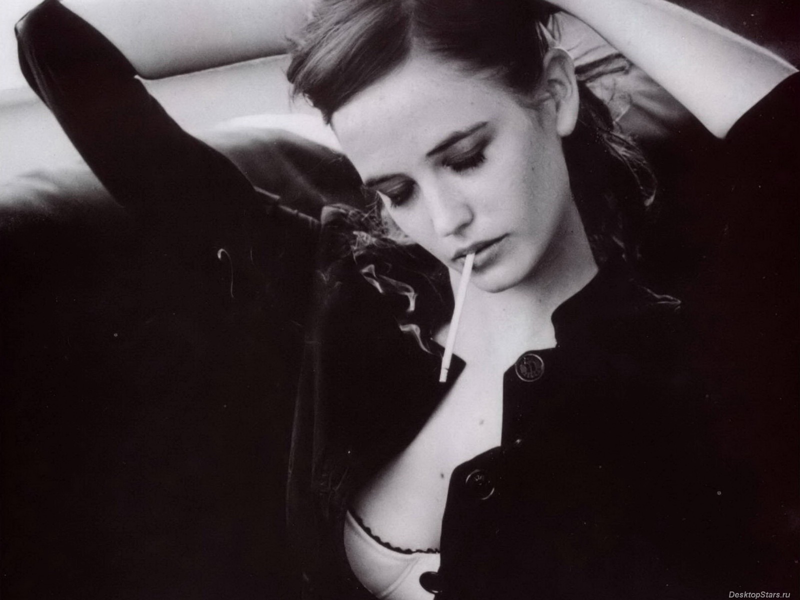 Eva Green #010 - 1600x1200 Wallpapers Pictures Photos Images