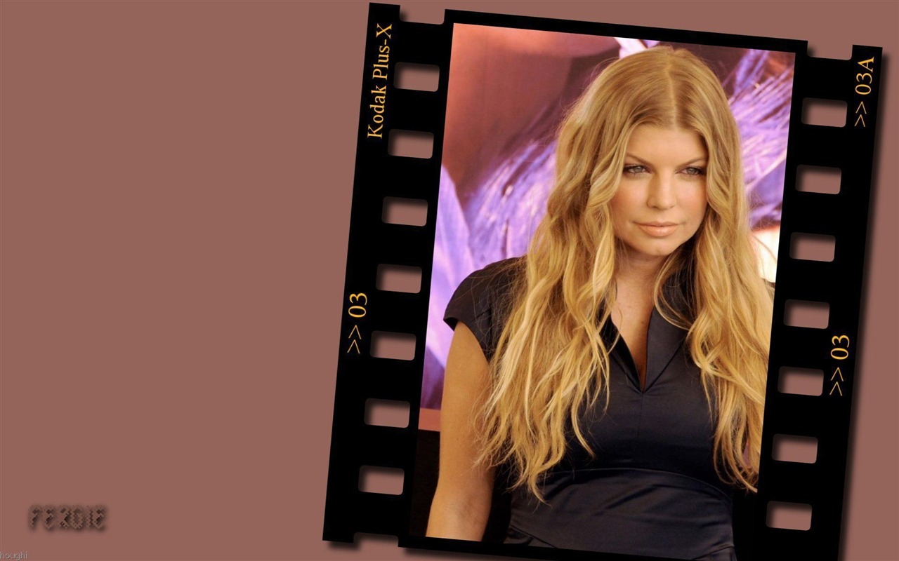Fergie #005 - 1280x800 Wallpapers Pictures Photos Images