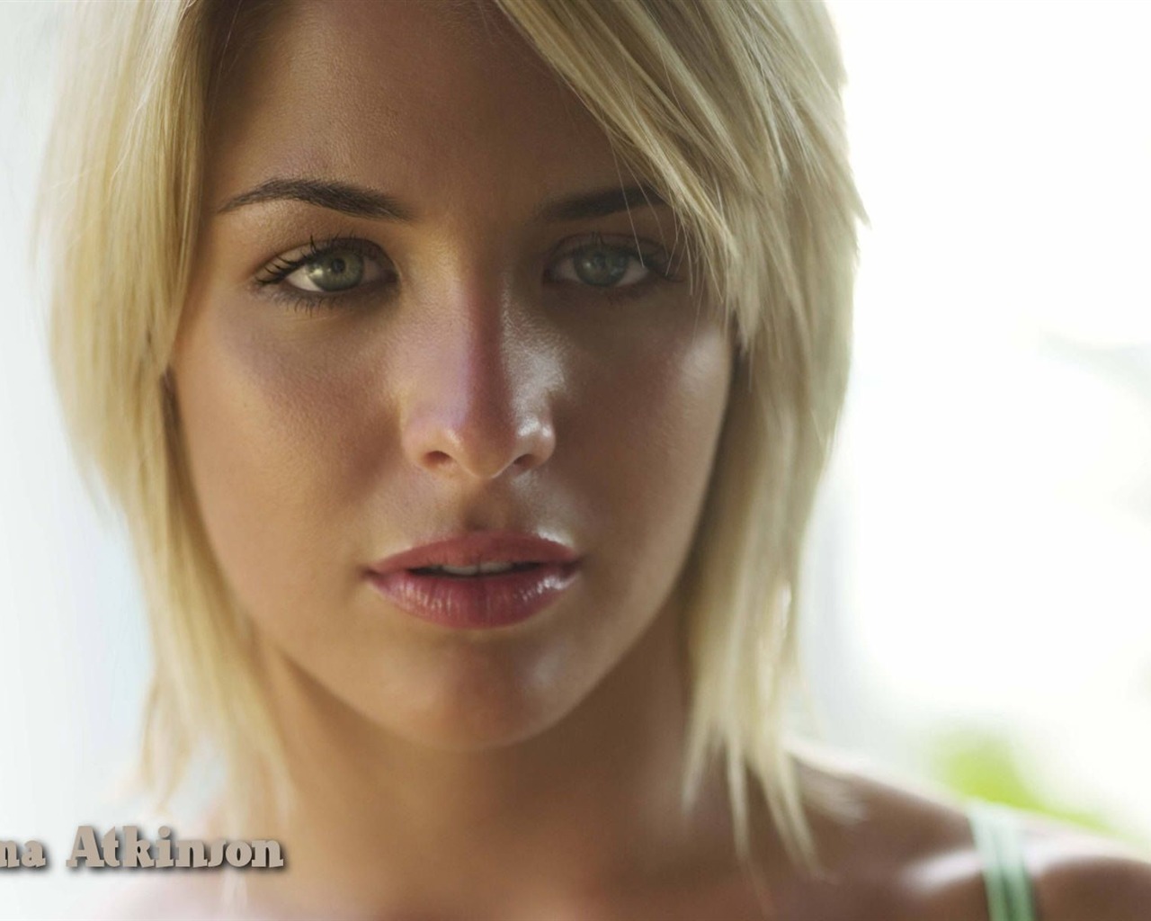 Gemma Atkinson #022 - 1280x1024 Wallpapers Pictures Photos Images
