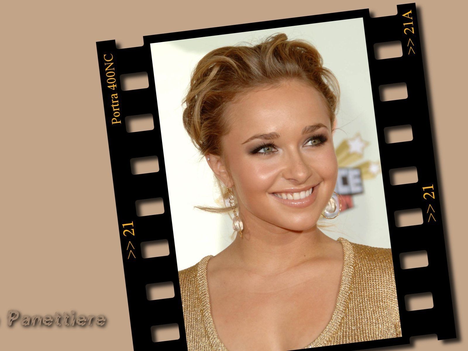 Hayden Panettiere #011 - 1600x1200 Wallpapers Pictures Photos Images
