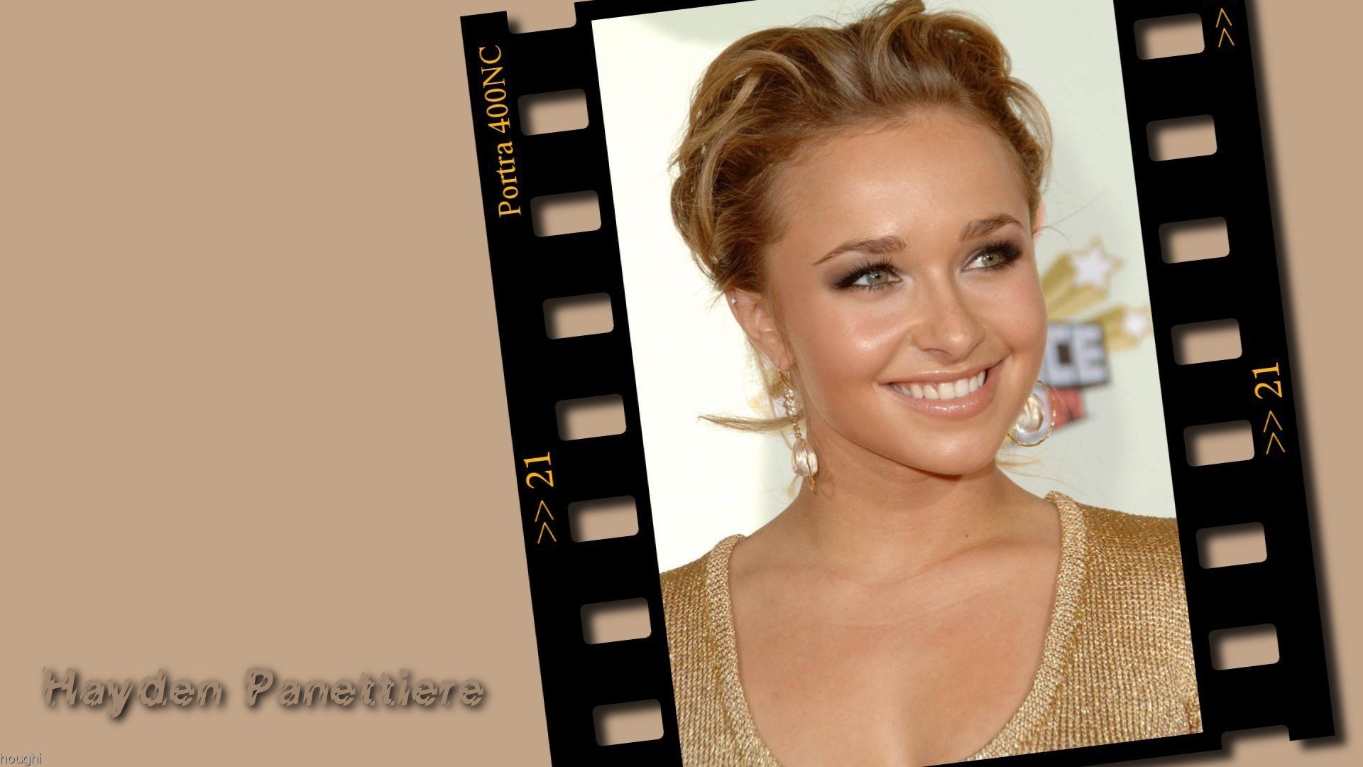 Hayden Panettiere #011 - 1920x1080 Wallpapers Pictures Photos Images