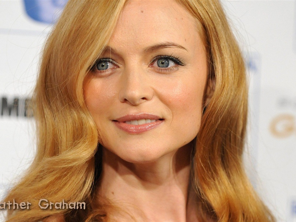 Heather Graham #003 - 1024x768 Wallpapers Pictures Photos Images