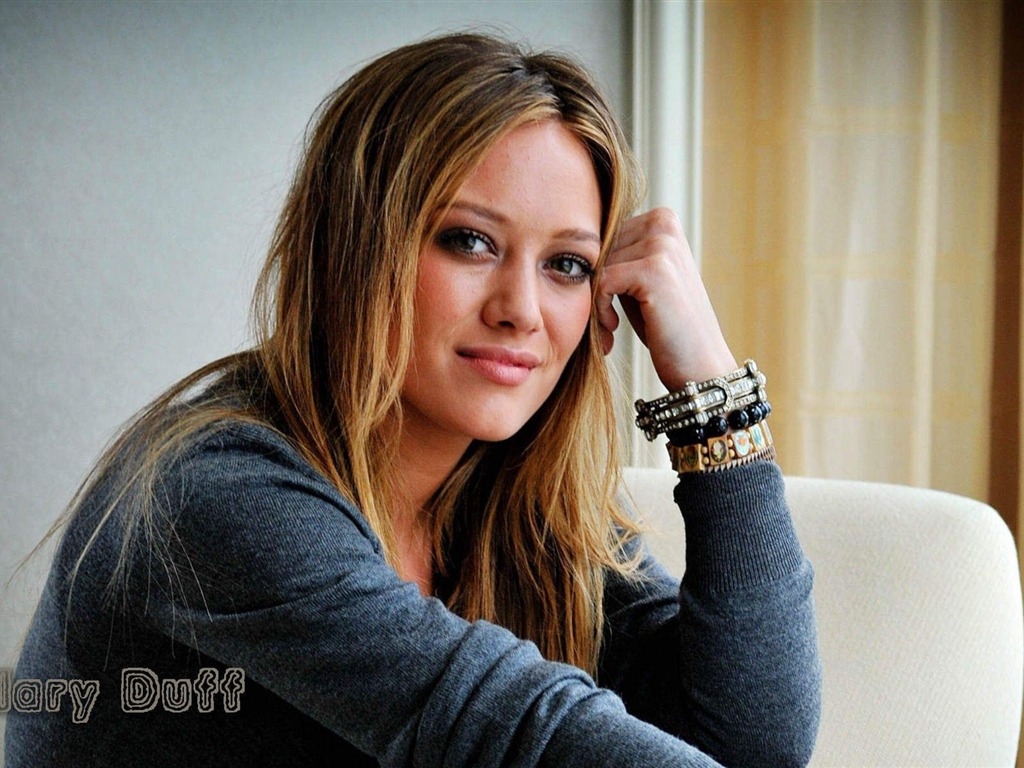 Hilary Duff #060 - 1024x768 Wallpapers Pictures Photos Images