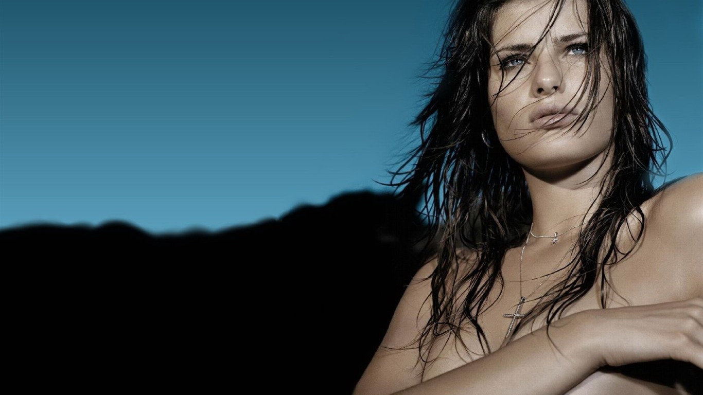 Isabeli Fontana #008 - 1366x768 Wallpapers Pictures Photos Images