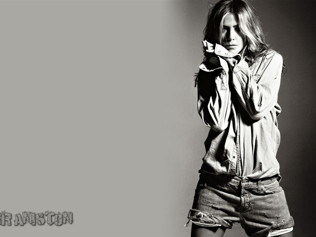 Jennifer Aniston #010 - 1024x768 Wallpapers Pictures Photos Images