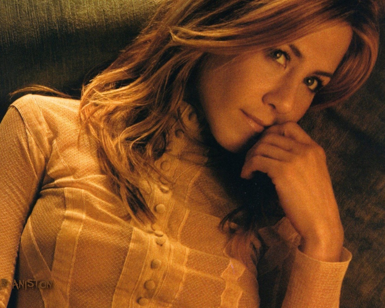 Jennifer Aniston #004 - 1280x1024 Wallpapers Pictures Photos Images