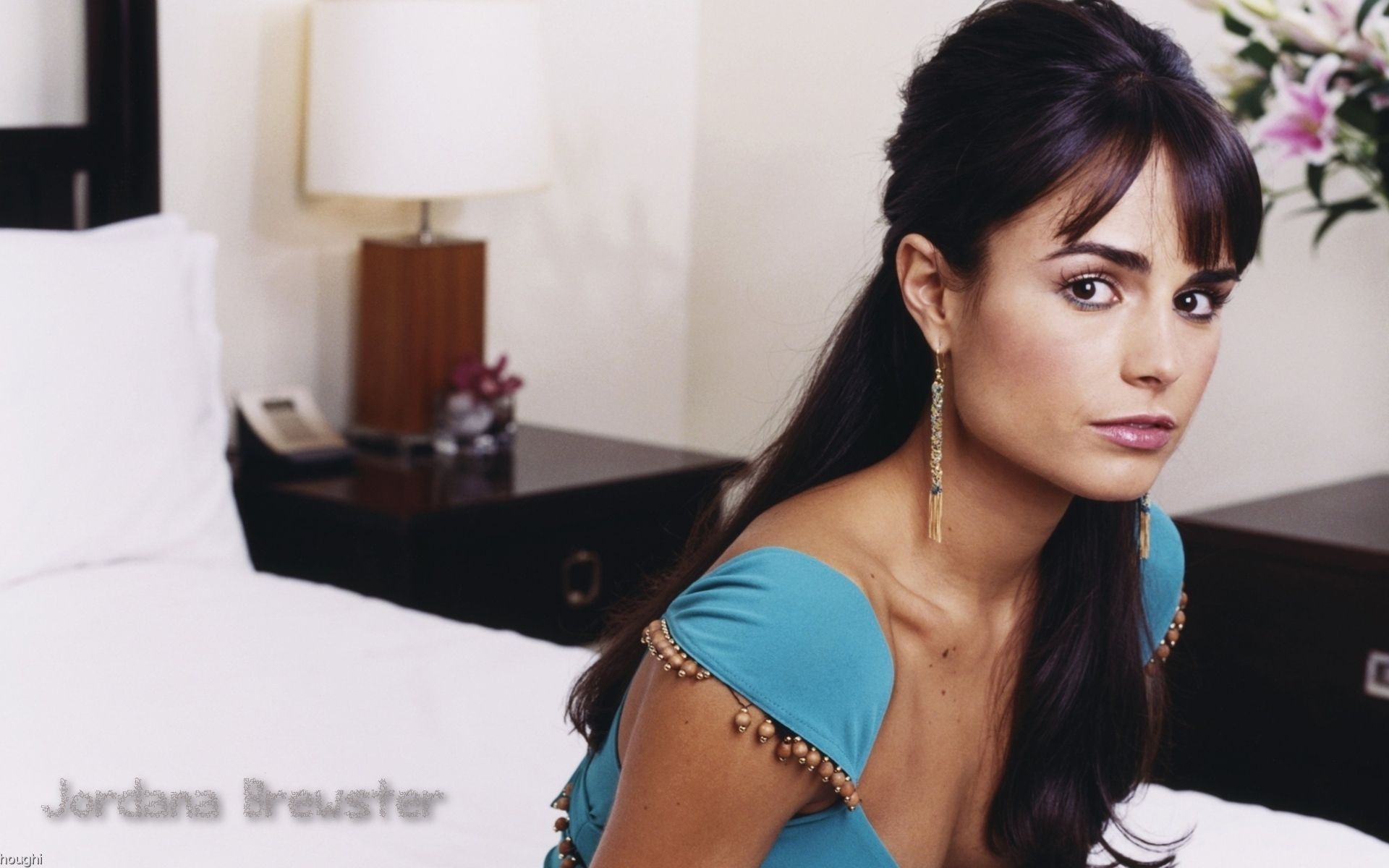 Jordana Brewster #004 - 1920x1200 Wallpapers Pictures Photos Images