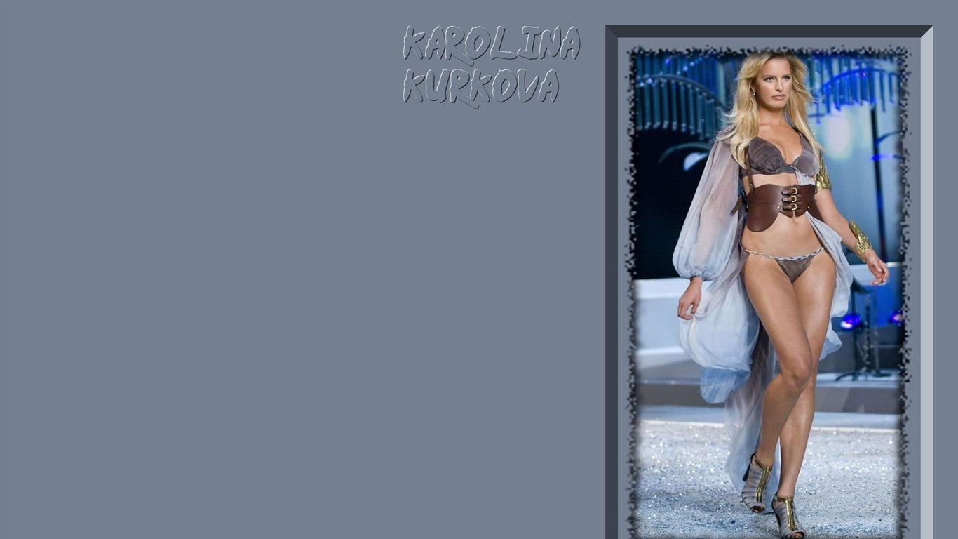 Karolina Kurkova #008 - 1366x768 Wallpapers Pictures Photos Images