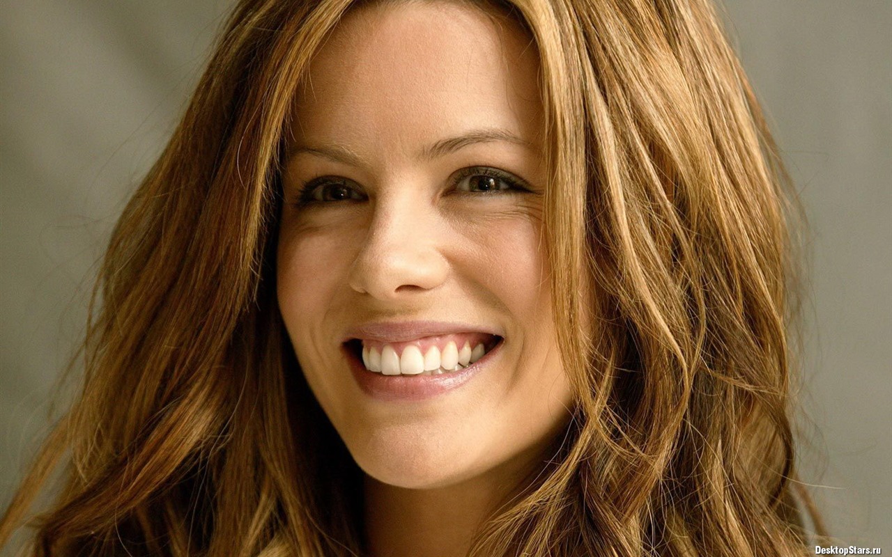 Kate Beckinsale #038 - 1280x800 Wallpapers Pictures Photos Images