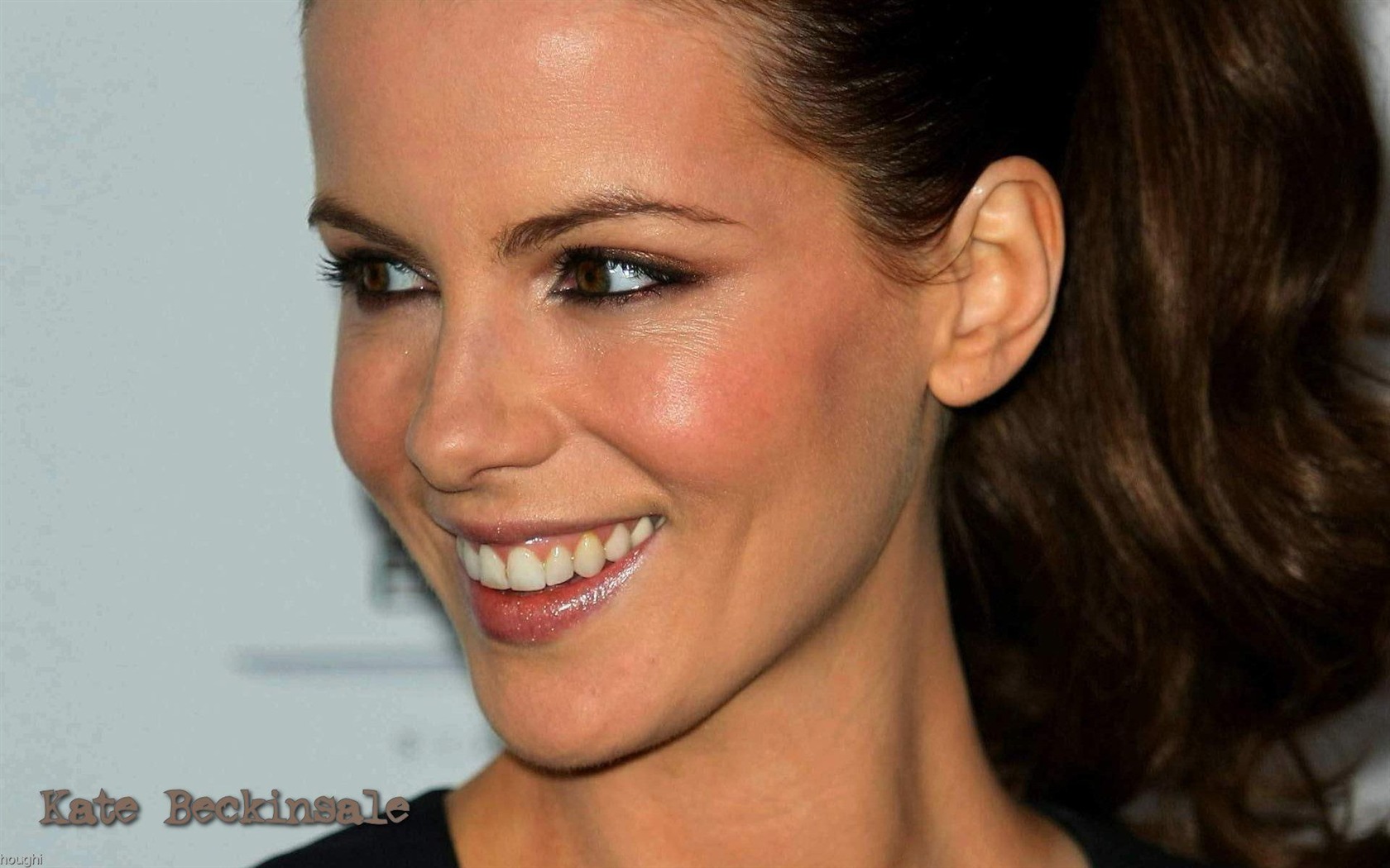 Kate Beckinsale #077 - 1680x1050 Wallpapers Pictures Photos Images
