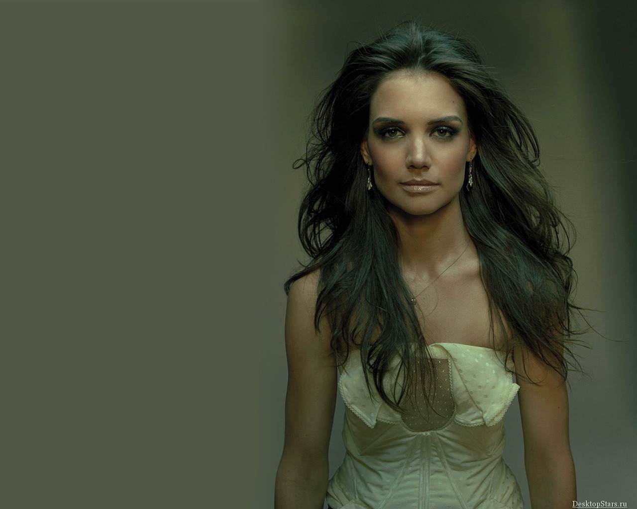Katie Holmes #022 - 1280x1024 Wallpapers Pictures Photos Images
