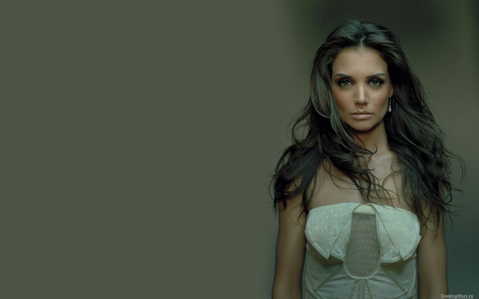 Katie Holmes #023 - 1680x1050 Wallpapers Pictures Photos Images