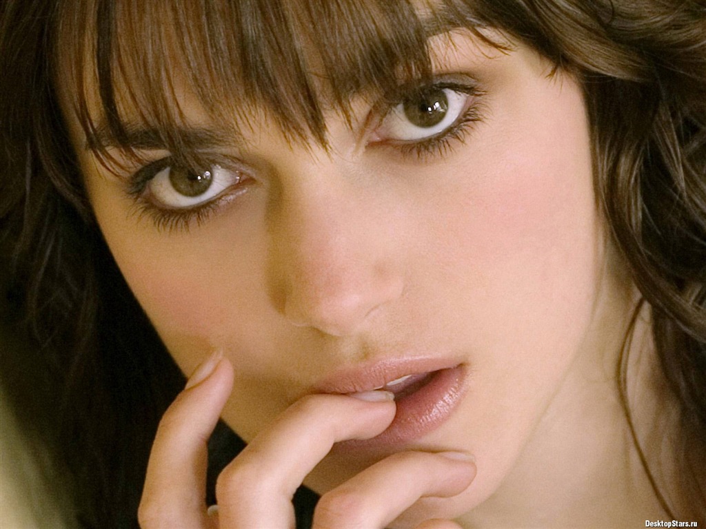 Keira Knightley #087 - 1024x768 Wallpapers Pictures Photos Images