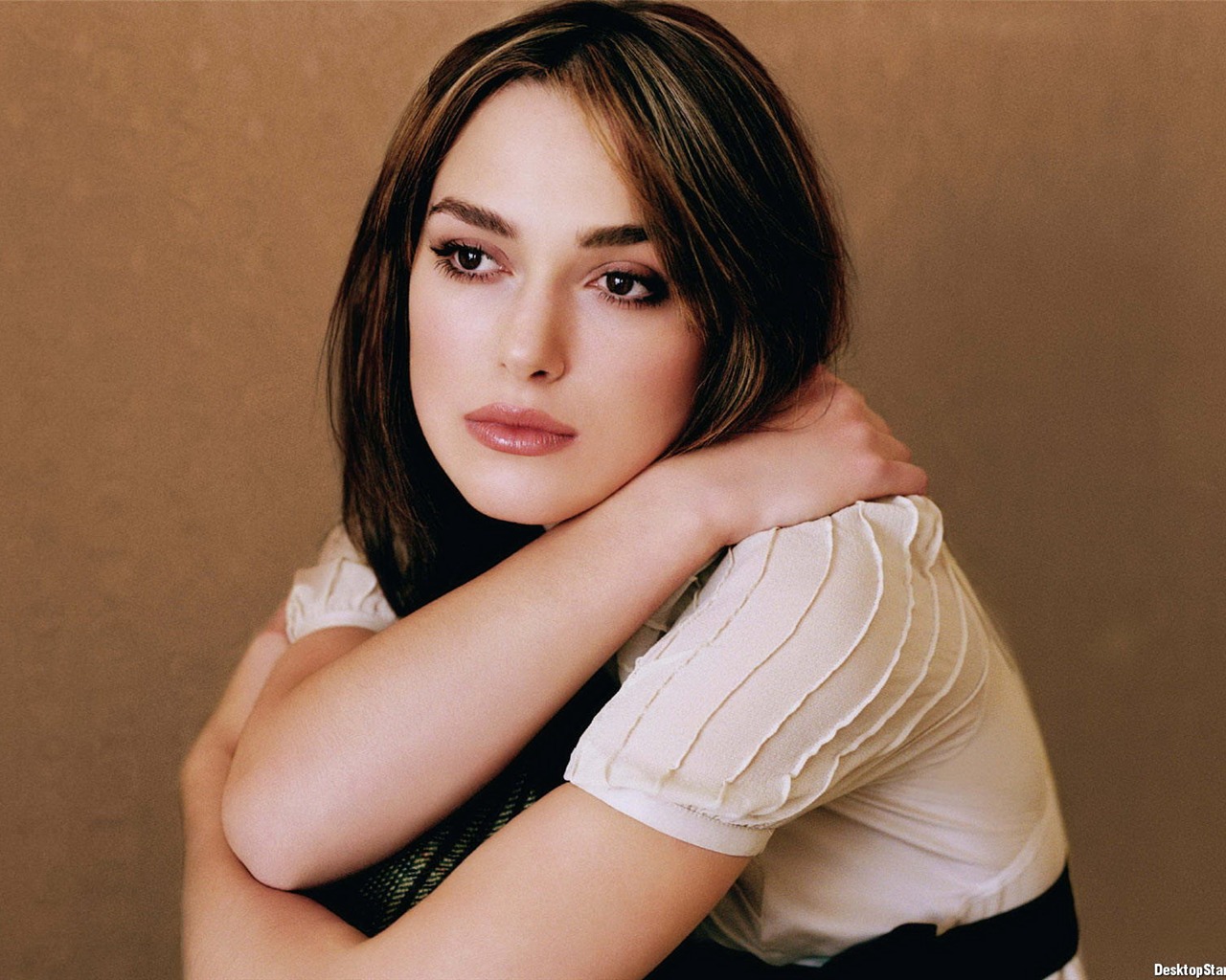 Keira Knightley #050 - 1280x1024 Wallpapers Pictures Photos Images